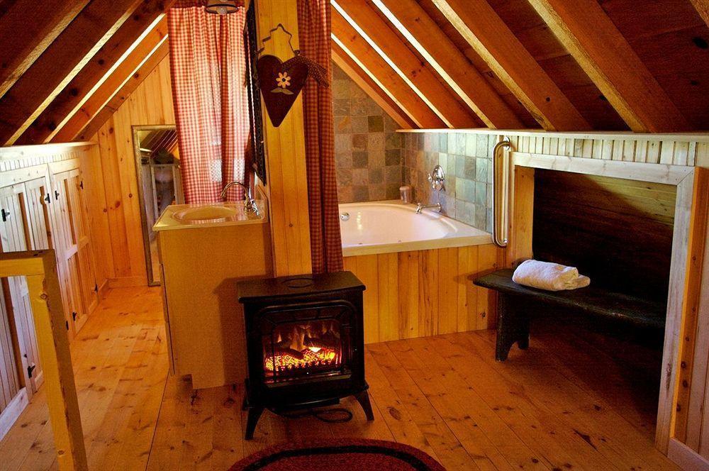 Creekwalk Inn And Cabins 코스비 외부 사진