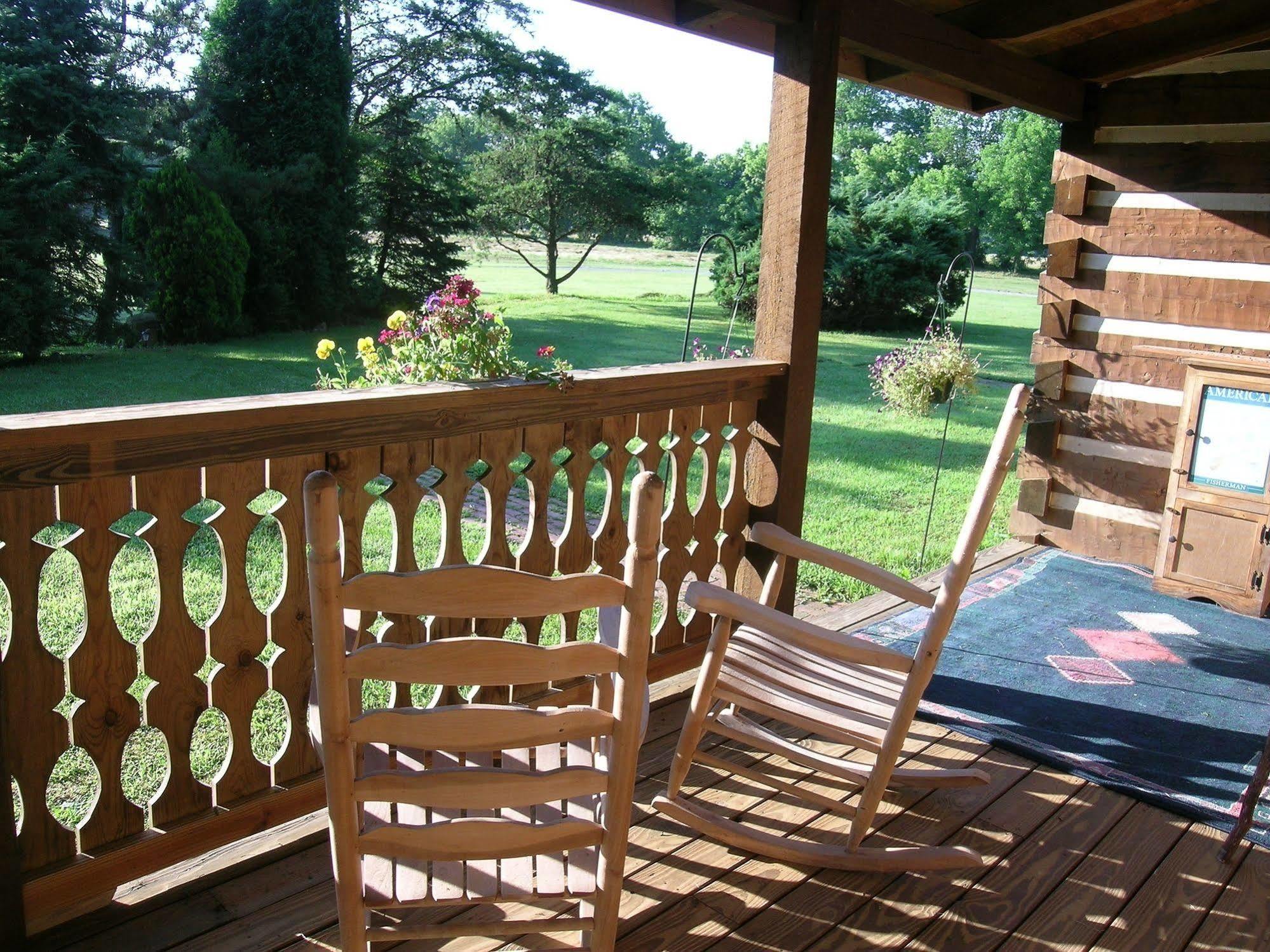 Creekwalk Inn And Cabins 코스비 외부 사진